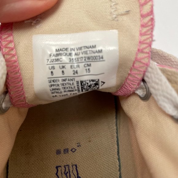 Pink Toddler Converse Chuck Taylor Low Top All Stars, Size 8 - Picture 8 of 8